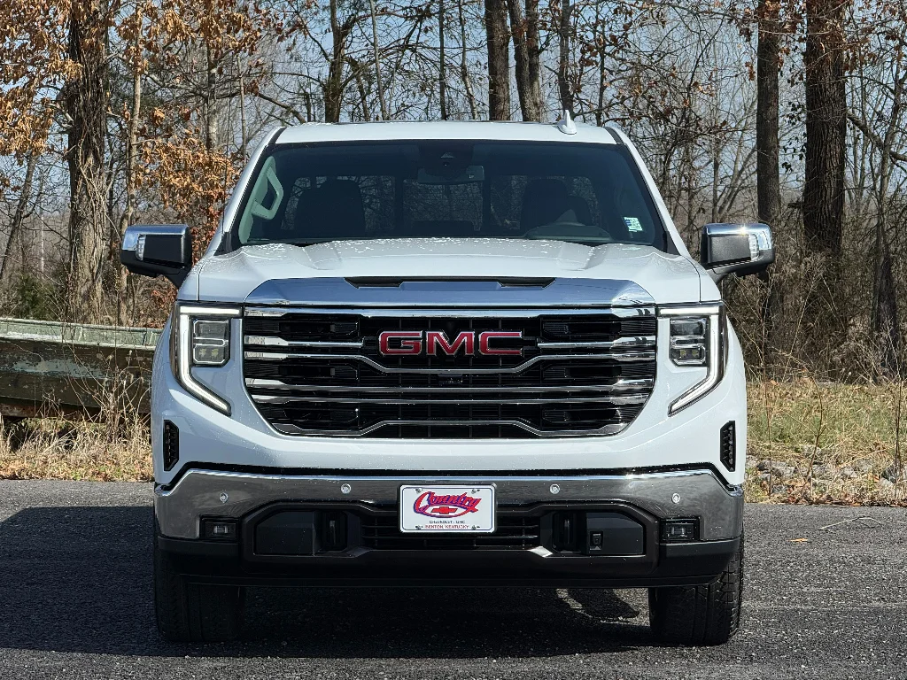 2026 GMC Sierra 1500 SLT - Photo 15