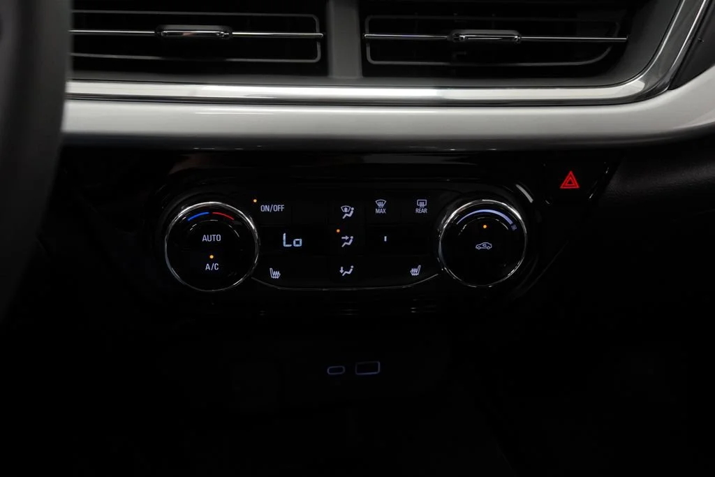 New 2026 Summit White Chevrolet LT image 17