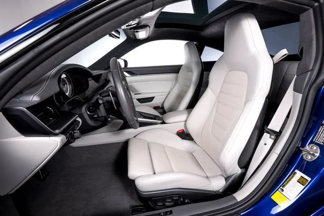 Used 2022 Gentian Blue Metallic Porsche Turbo S image 15