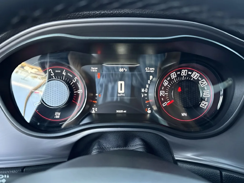 Used 2023 Gray Dodge SXT image 11