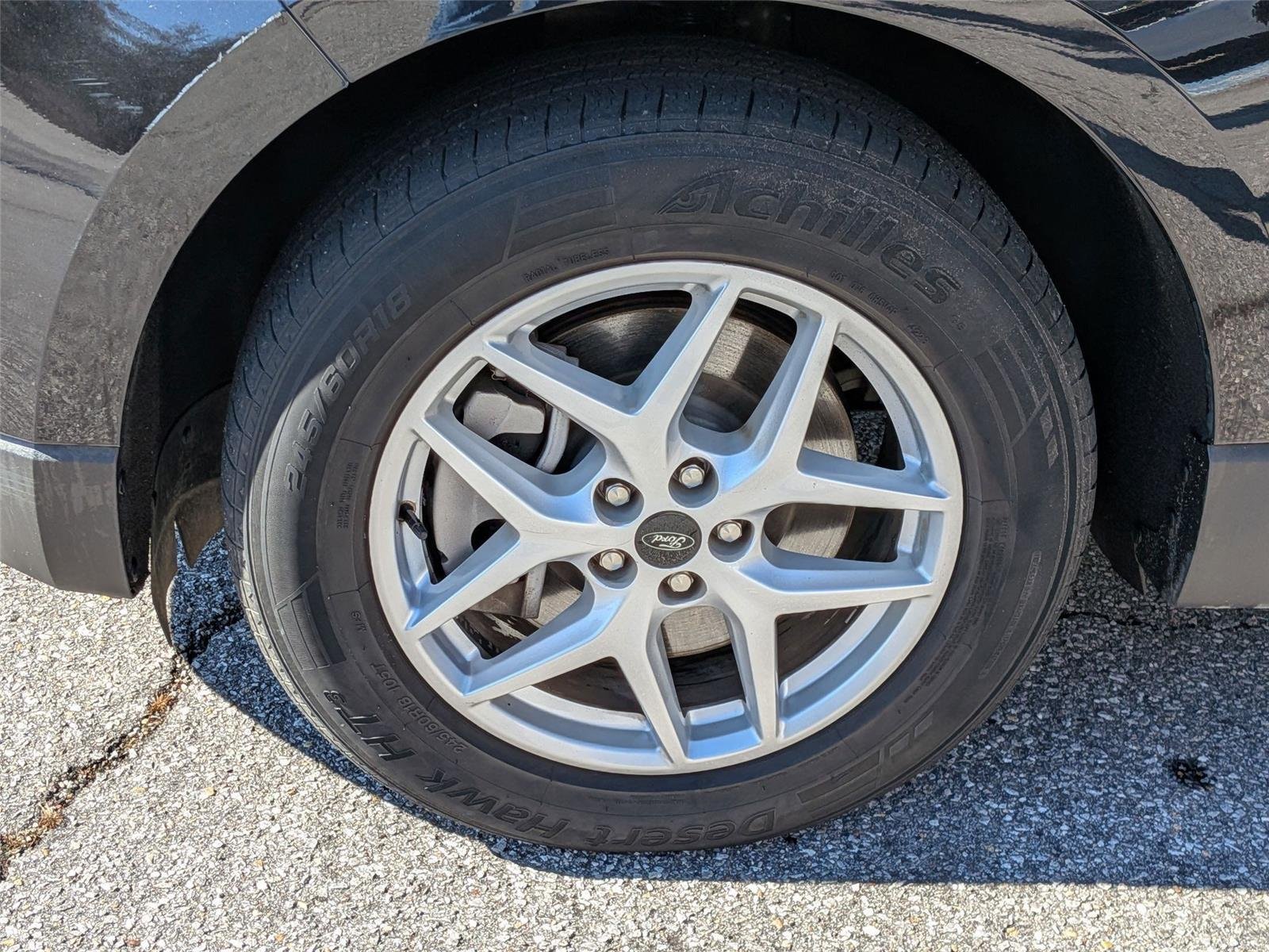 Used 2023 Agate Black Metallic Ford SEL image 10