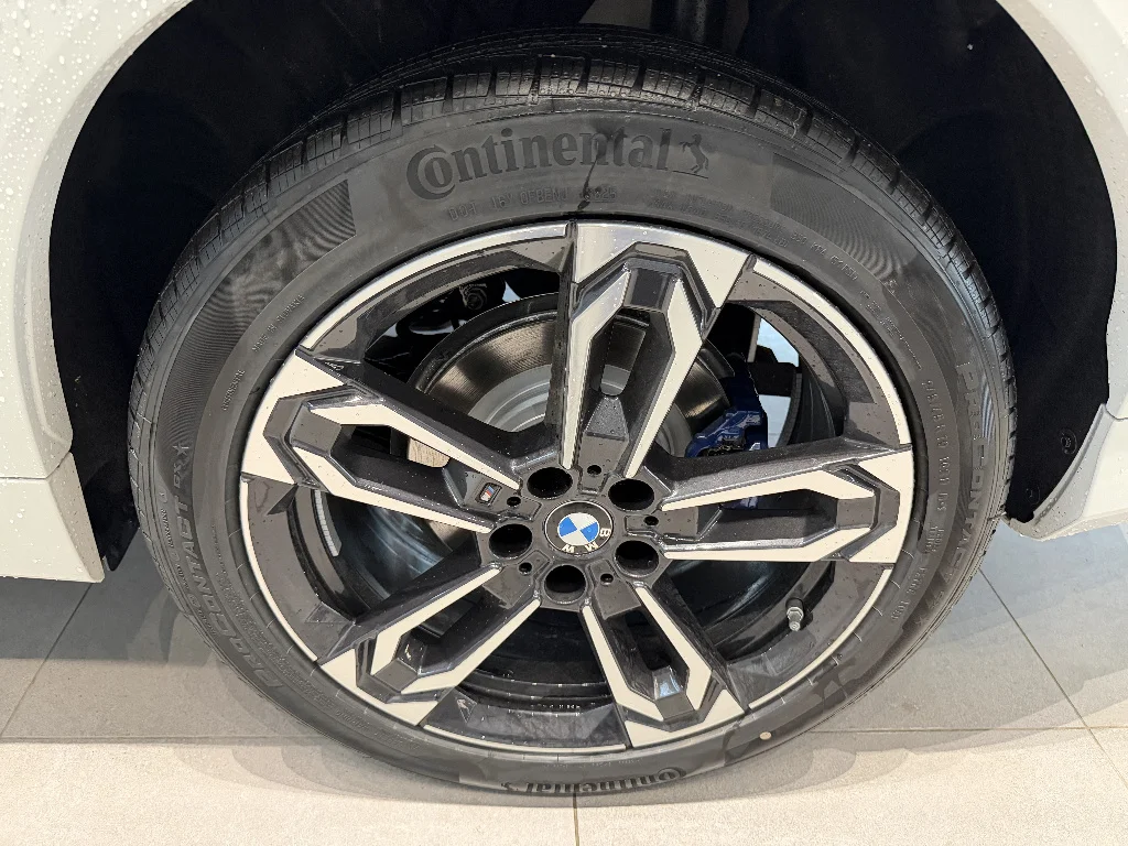 New 2026 Alpine White BMW xDrive28i image 7