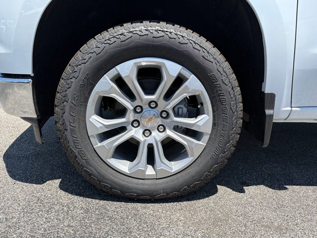 2026 Chevrolet Silverado 1500 LTZ - Photo 10