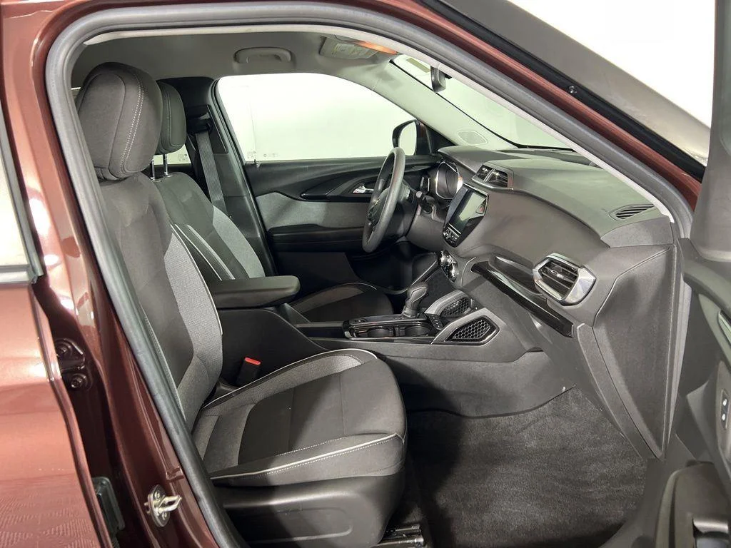Used 2022 Red Metallic Chevrolet LT image 16