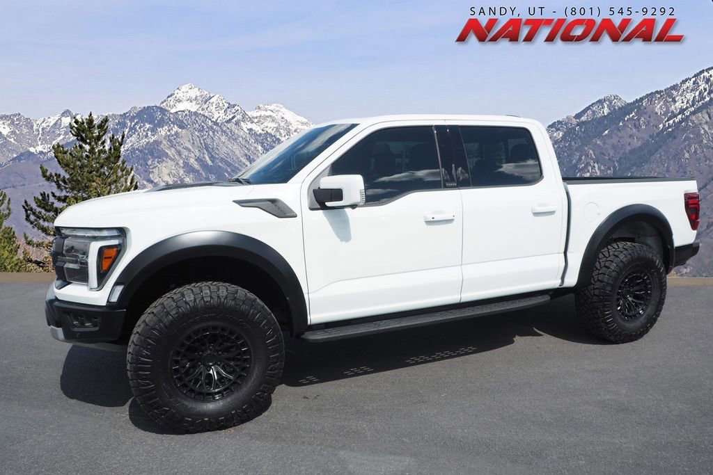 2025 Ford F-150 Raptor 4x4 SuperCrew 5-1/2 Box's photo