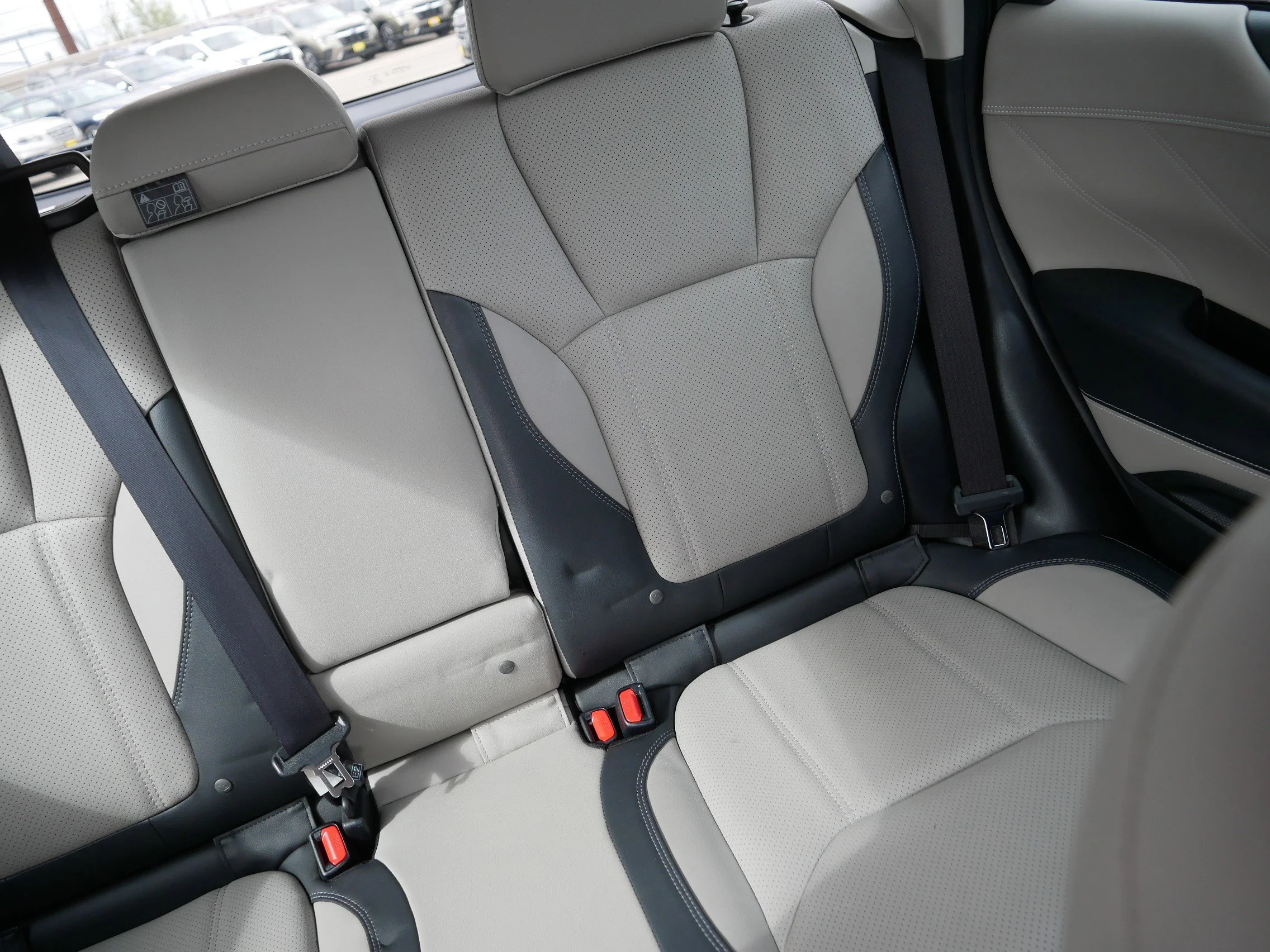 Used 2023 Horizon Blue Pearl Subaru Limited image 14