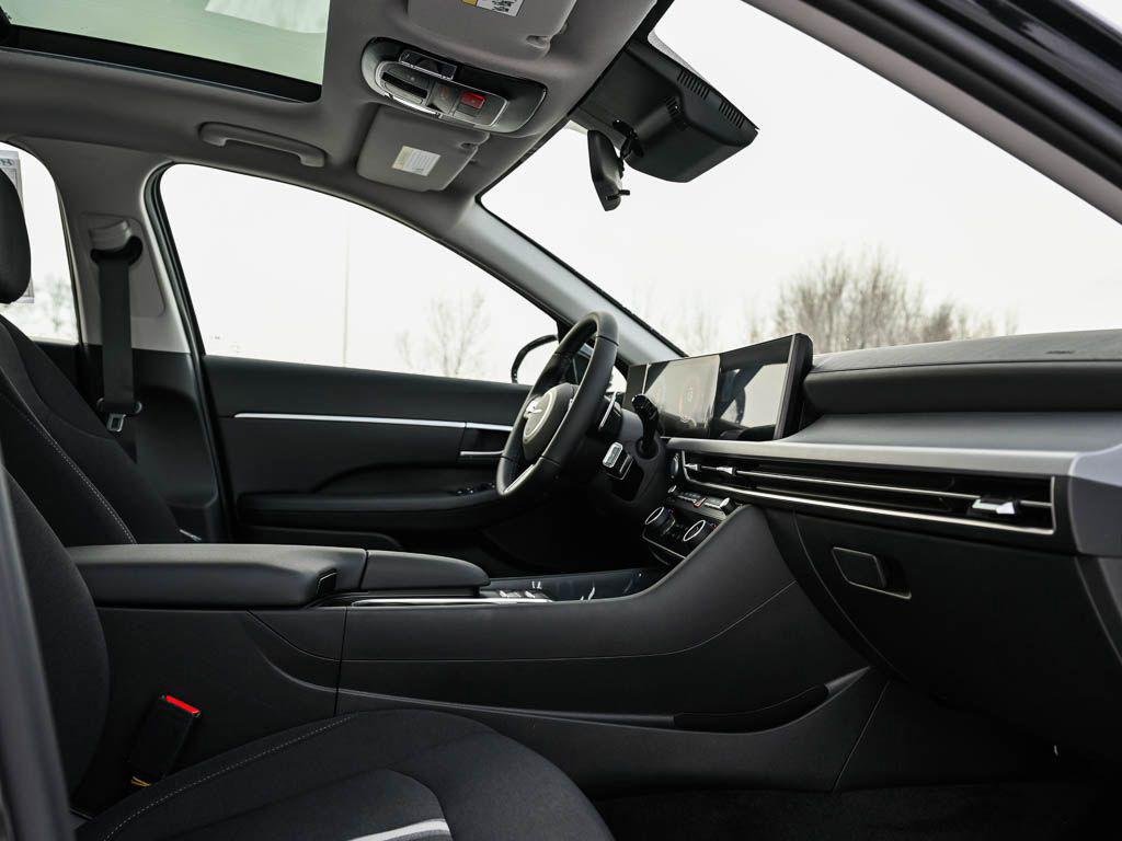 2026 Hyundai Sonata Hybrid SEL - Photo 33