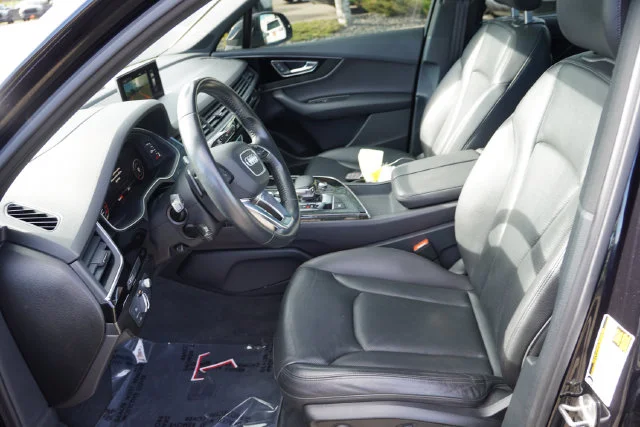Certified Used 2018 Black Audi 3.0T Prestige image 15