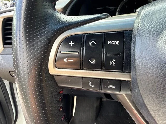 Used 2018 White Lexus 350 F Sport image 10