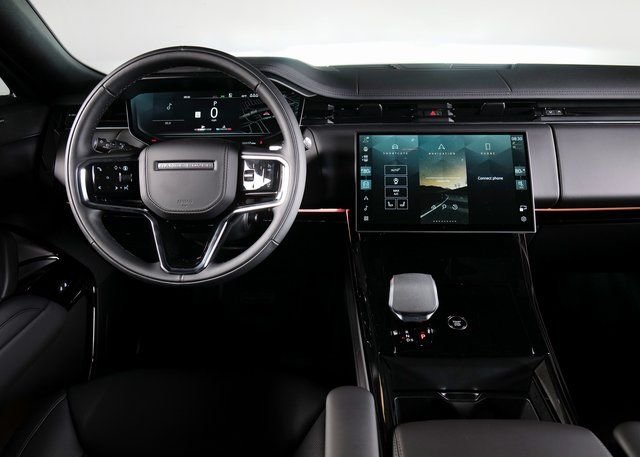 New 2026 Carpathian Grey Land Rover SE image 11