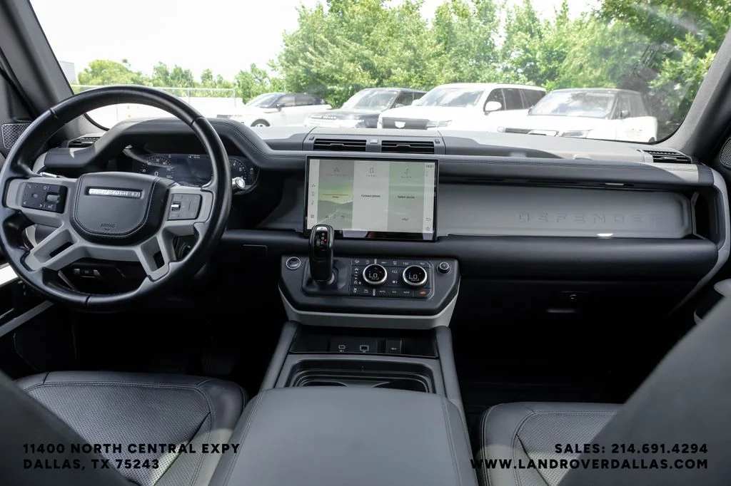 Used 2022 Hakuba Silver Metallic Land Rover XS Edition image 13