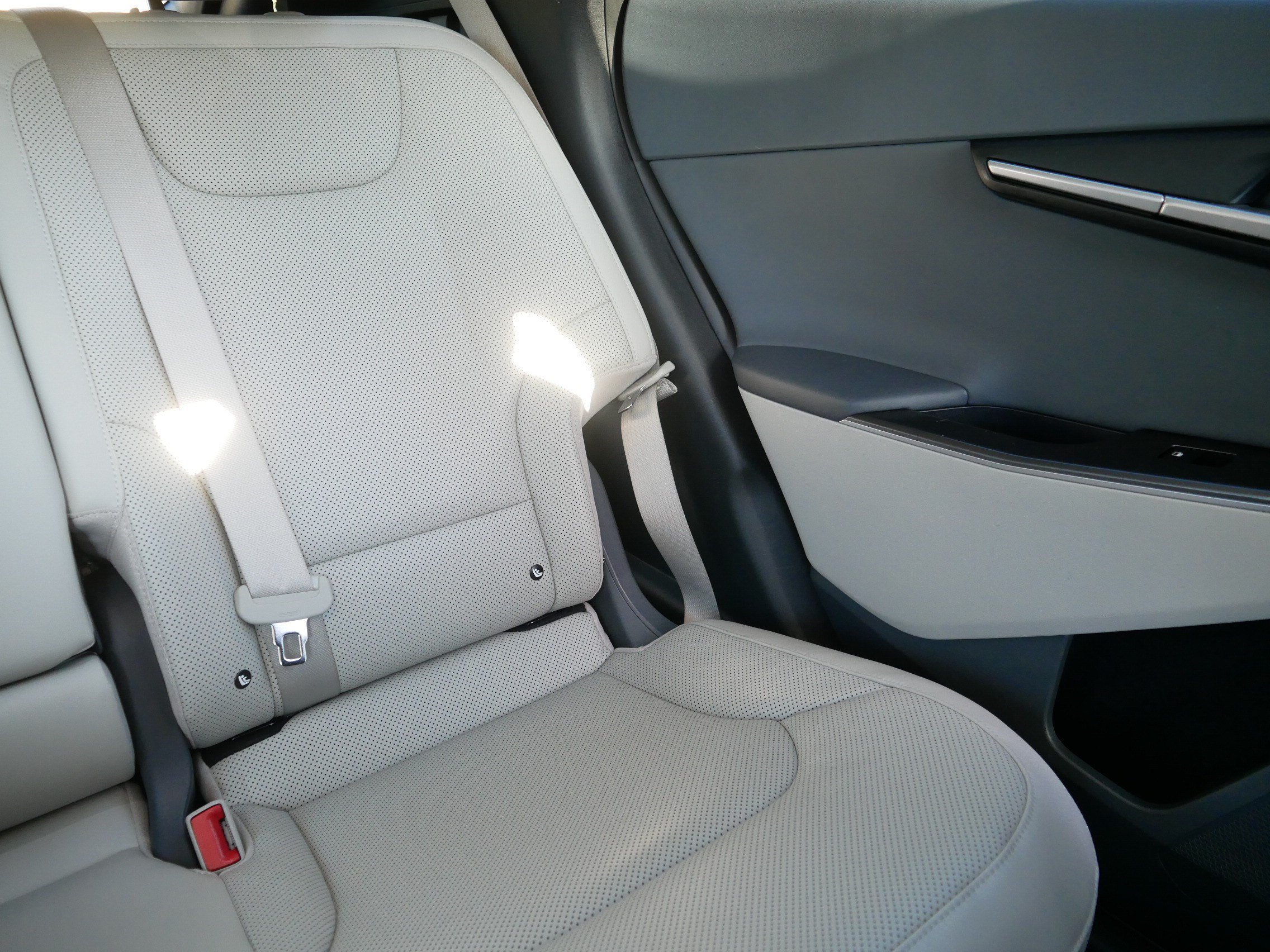 Certified Used 2023 Glacier Kia Wind image 14