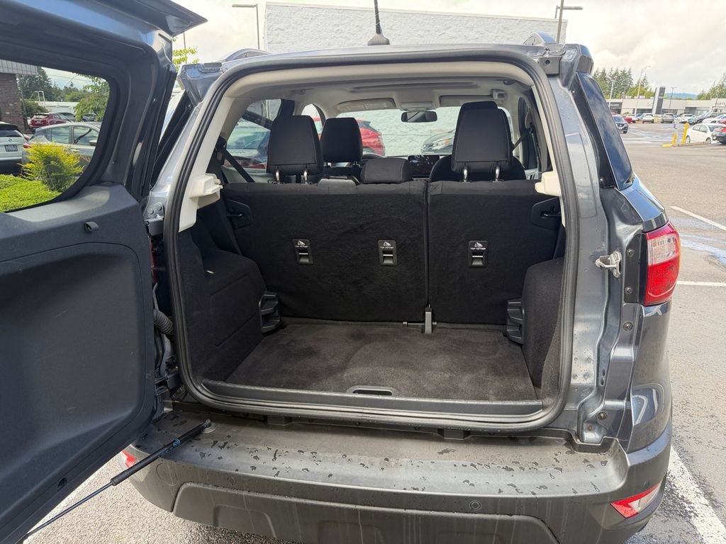 Used 2022 Gray Ford SE image 25