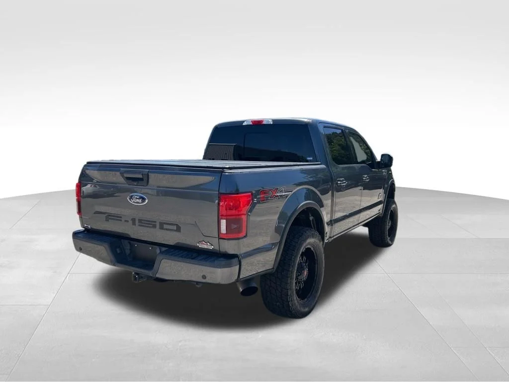 Used 2018 Gray Ford XLT image 5