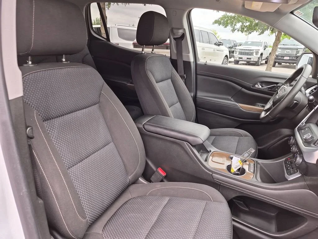 Used 2021 SUMMIT WHITE GMC SLE image 36