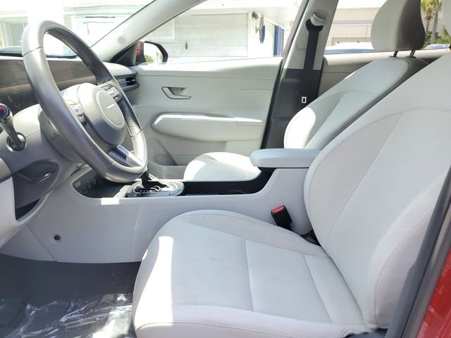 Used 2024 Red Hyundai SEL image 9