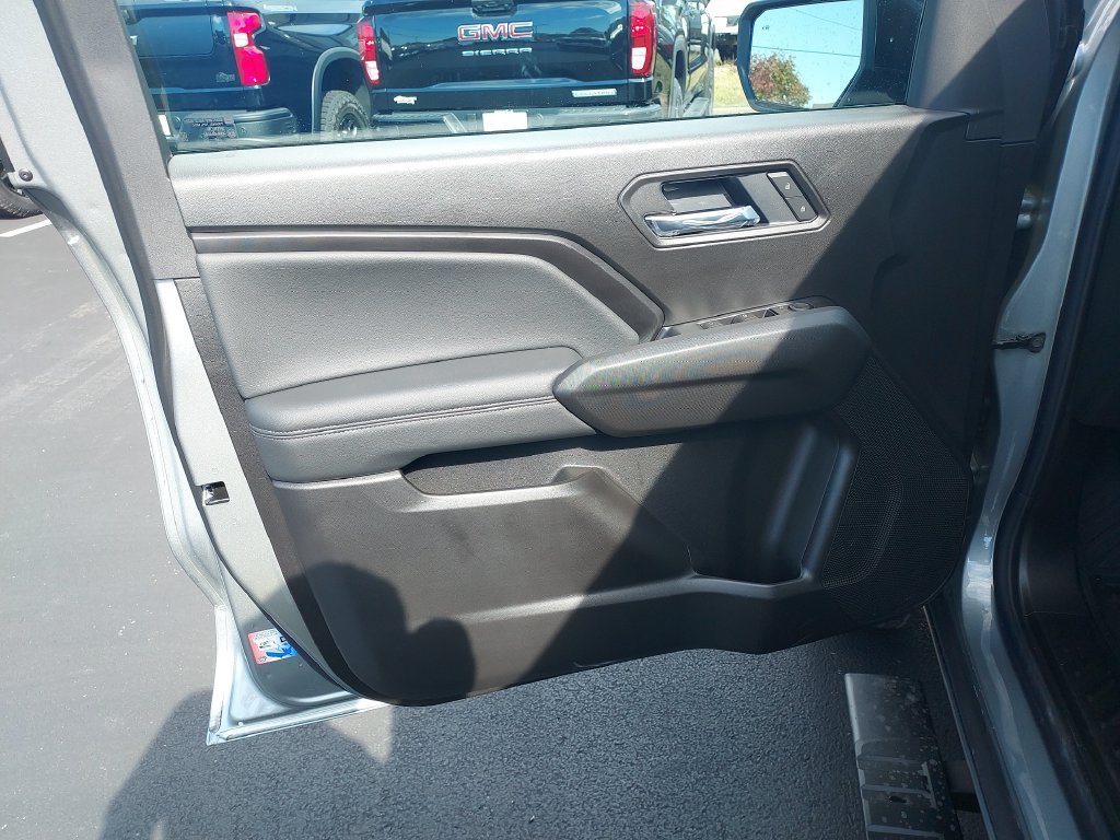 New 2026 Sterling Metallic GMC Elevation image 12