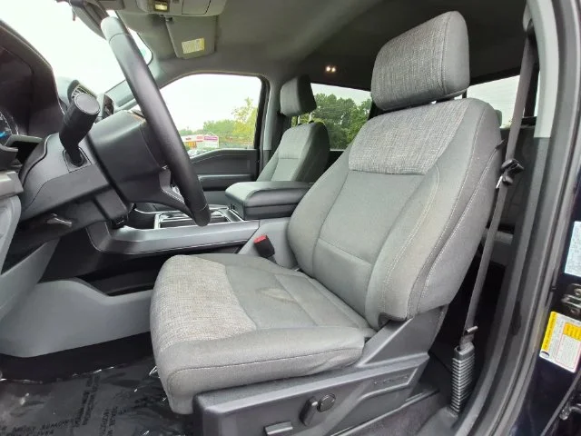 Used 2023 Blue Ford XLT image 21