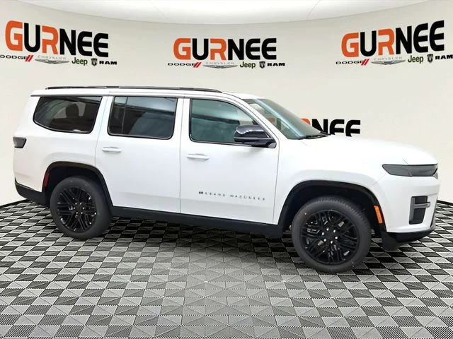 New 2026 Bright White Clear-Coat Exterior Paint Jeep Limited Reserve image 12