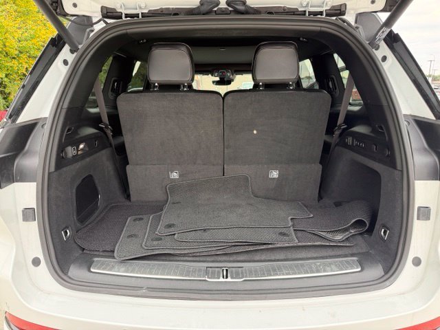 Used 2025 White Jeep Summit image 23