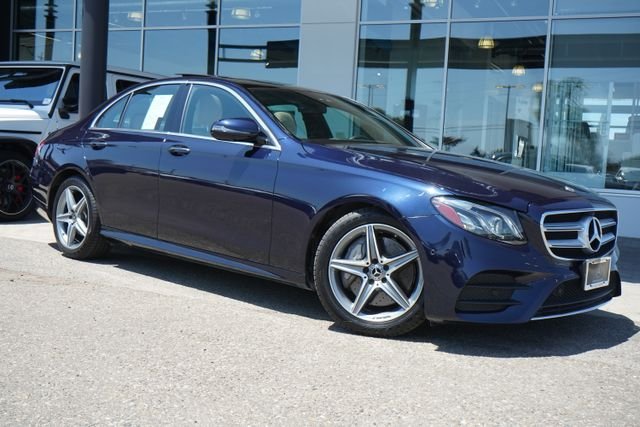 Used 2019 Blue Mercedes-Benz E 300 image 1