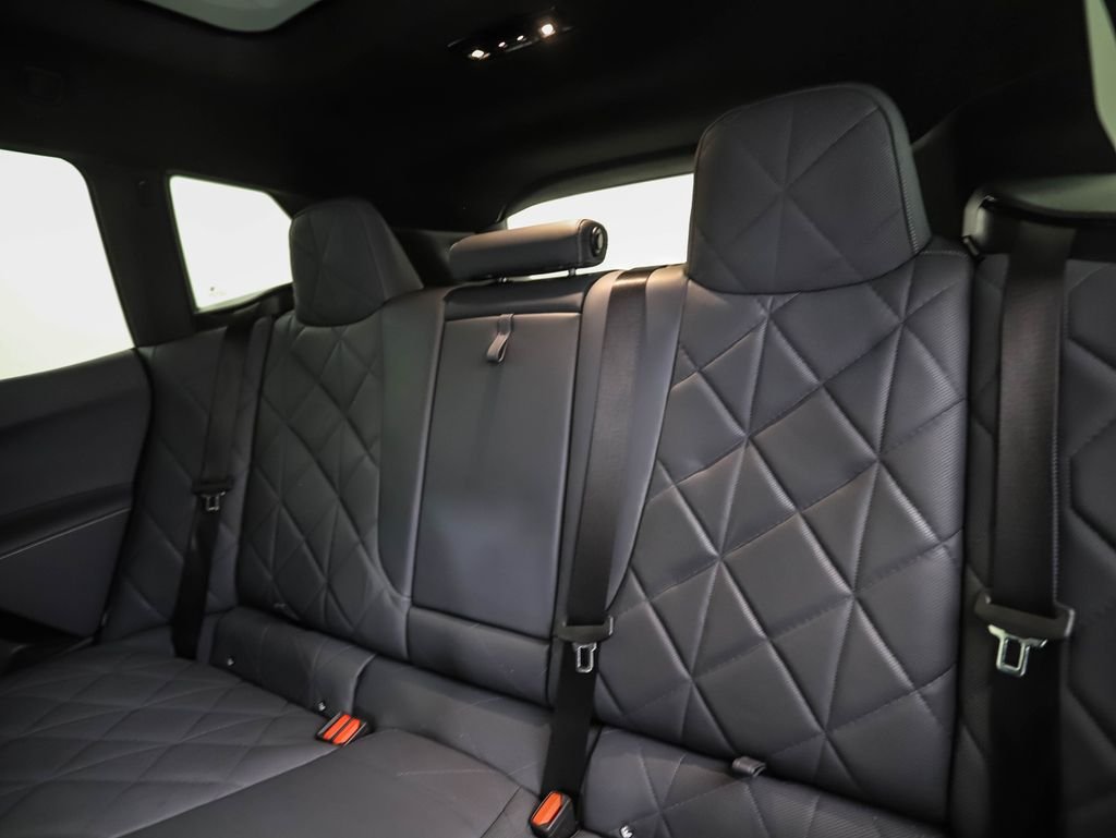 Certified Used 2024 Dark Graphite BMW xDrive50 image 23