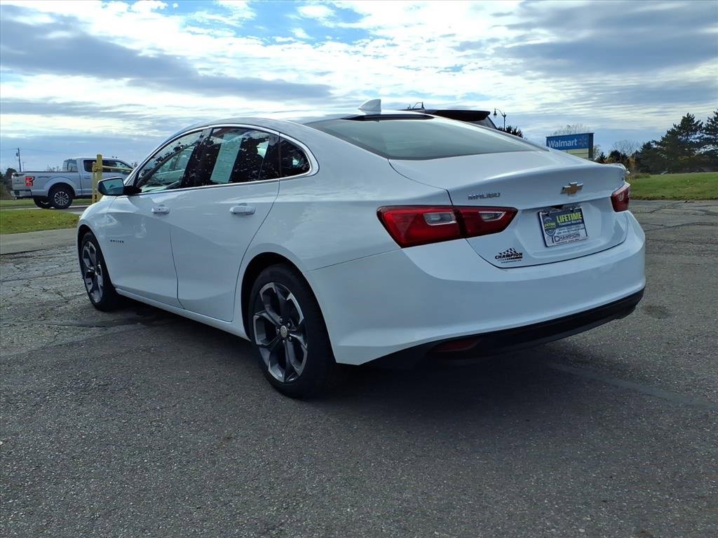 2023 Chevrolet Malibu 1LT photo 4