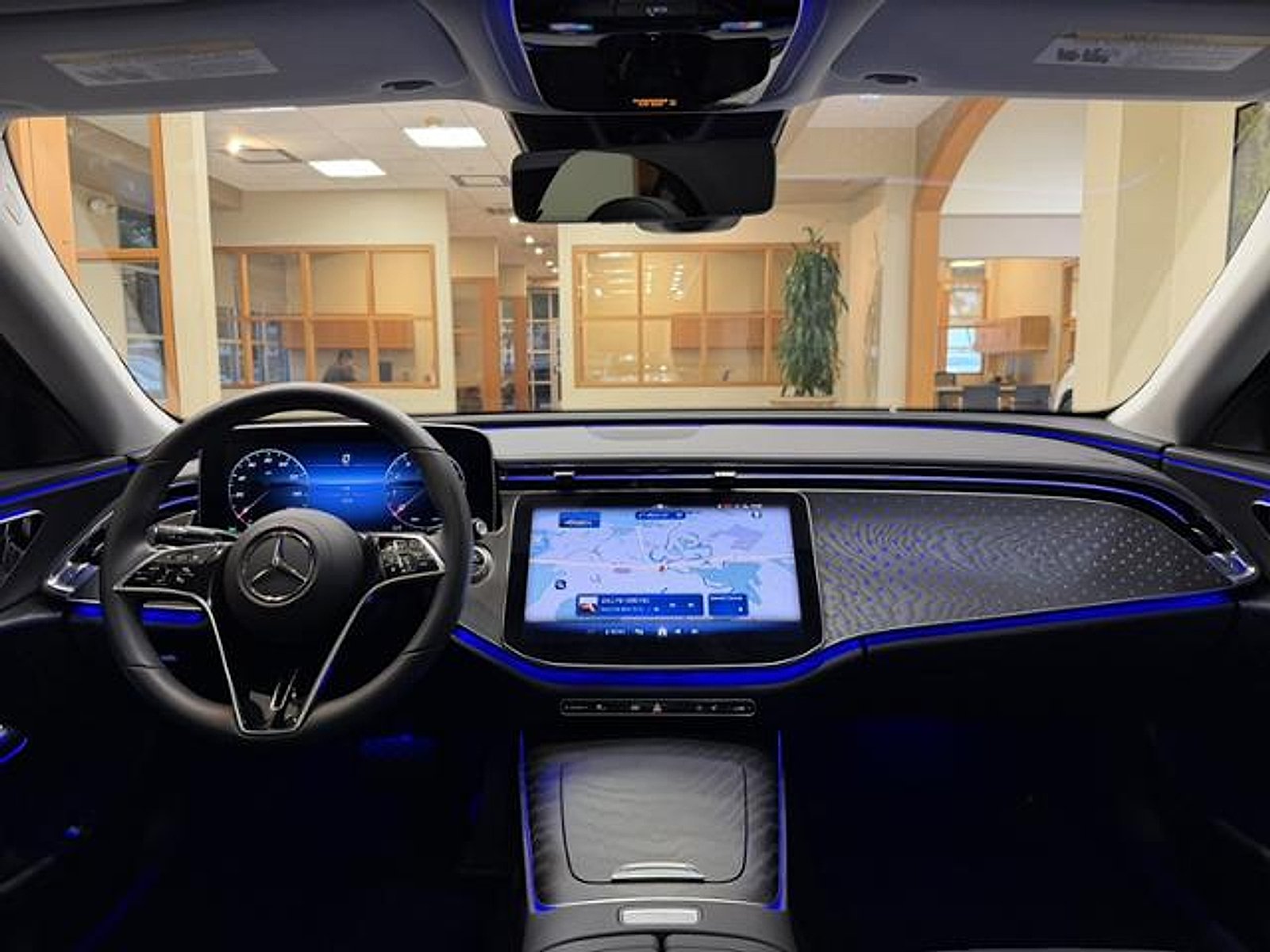 Certified Used 2025 Polar White Mercedes-Benz  image 12