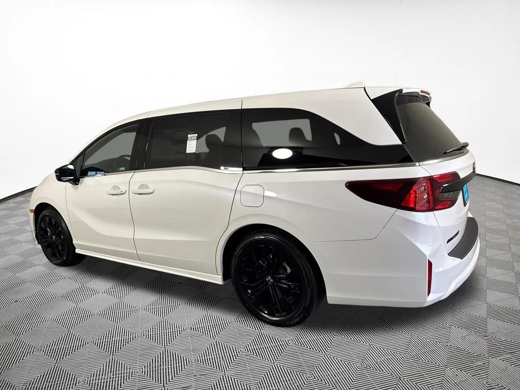 New 2026 Platinum White Pearl Honda Sport-L image 12