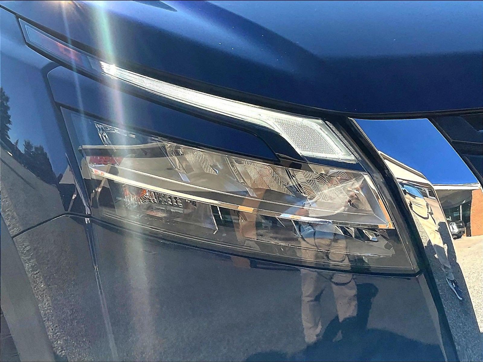 Certified Used 2023 Blue Nissan Platinum image 35