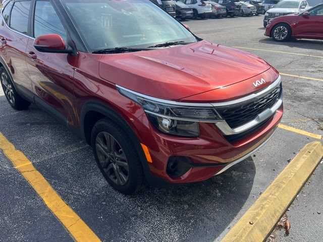 2023 Kia Seltos S - Photo 7