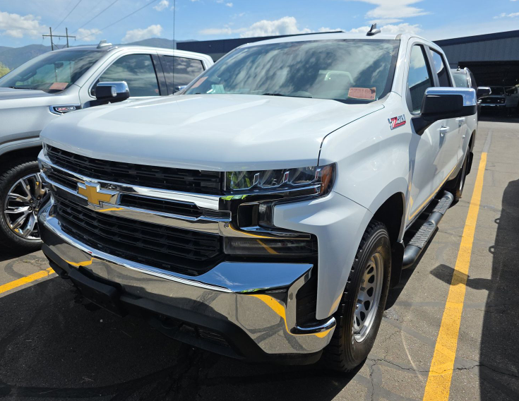 2020 Chevrolet Silverado 1500 LT 4WD Crew Cab Short Box's photo