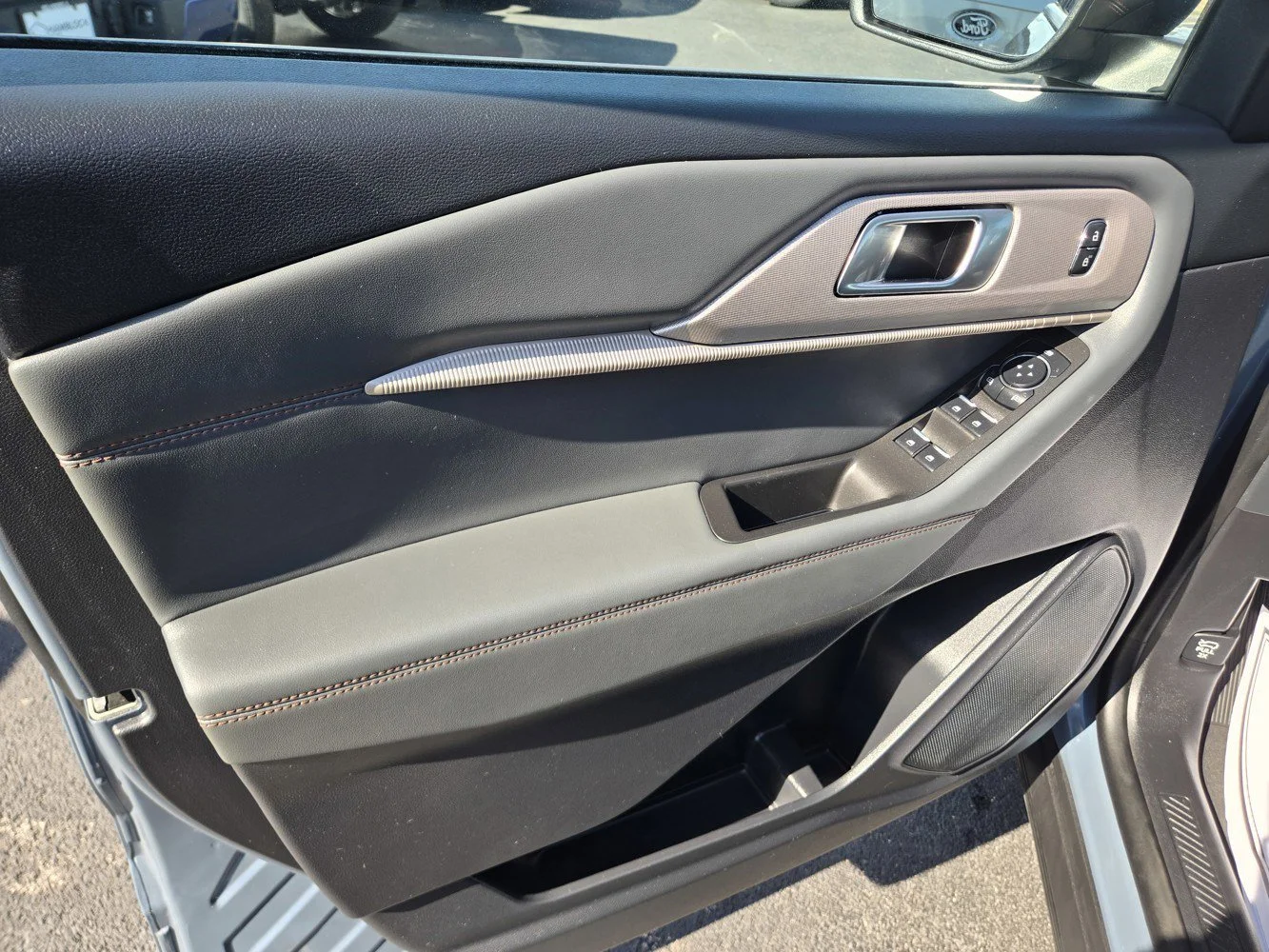 Used 2025 Blue Ford Active image 36