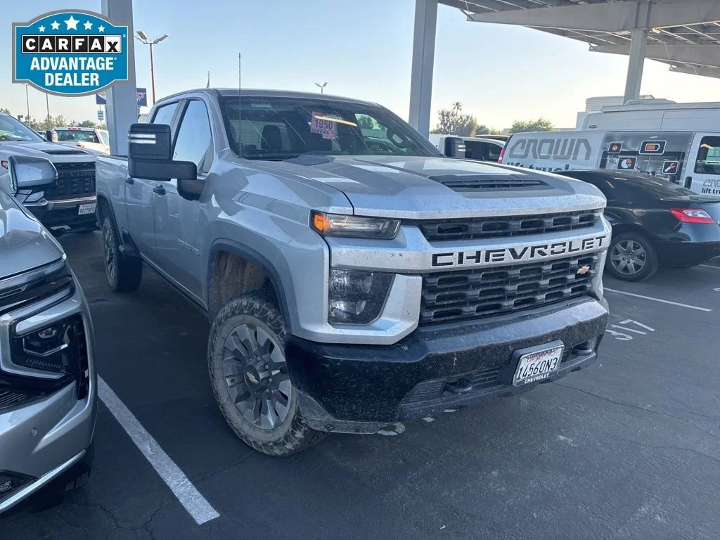 2022 Chevrolet Silverado HD Custom 4WD Crew Cab Standard Box's photo