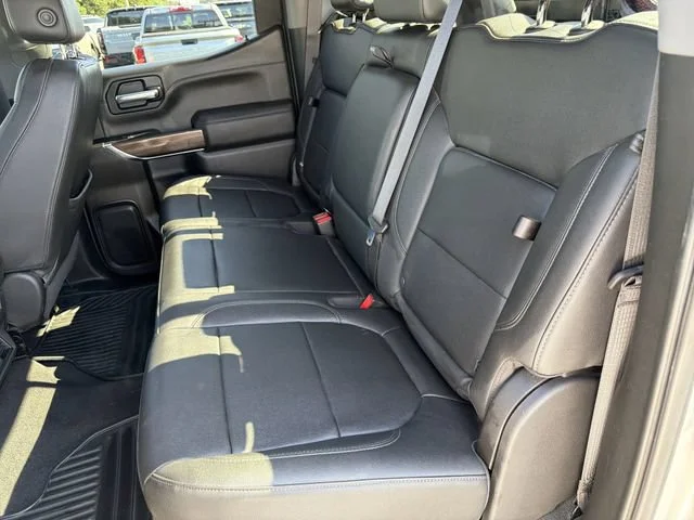 Used 2022 Silver Ice Metallic Chevrolet LT image 13