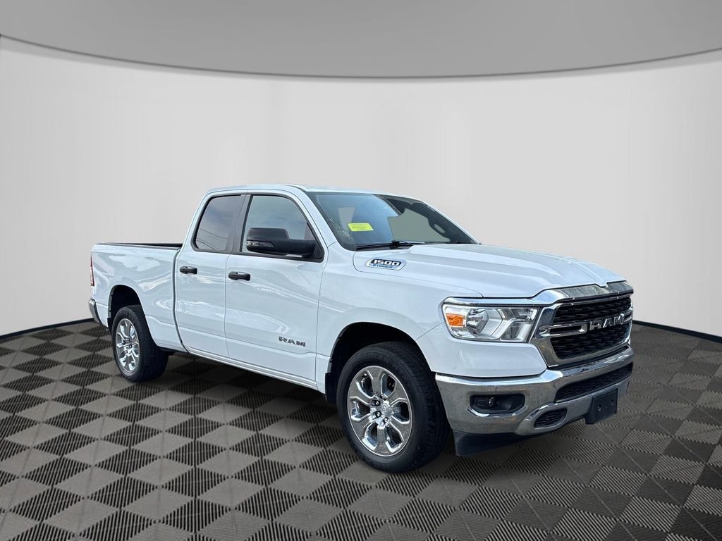 Used 2023 White Ram Big Horn/Lone Star image 3