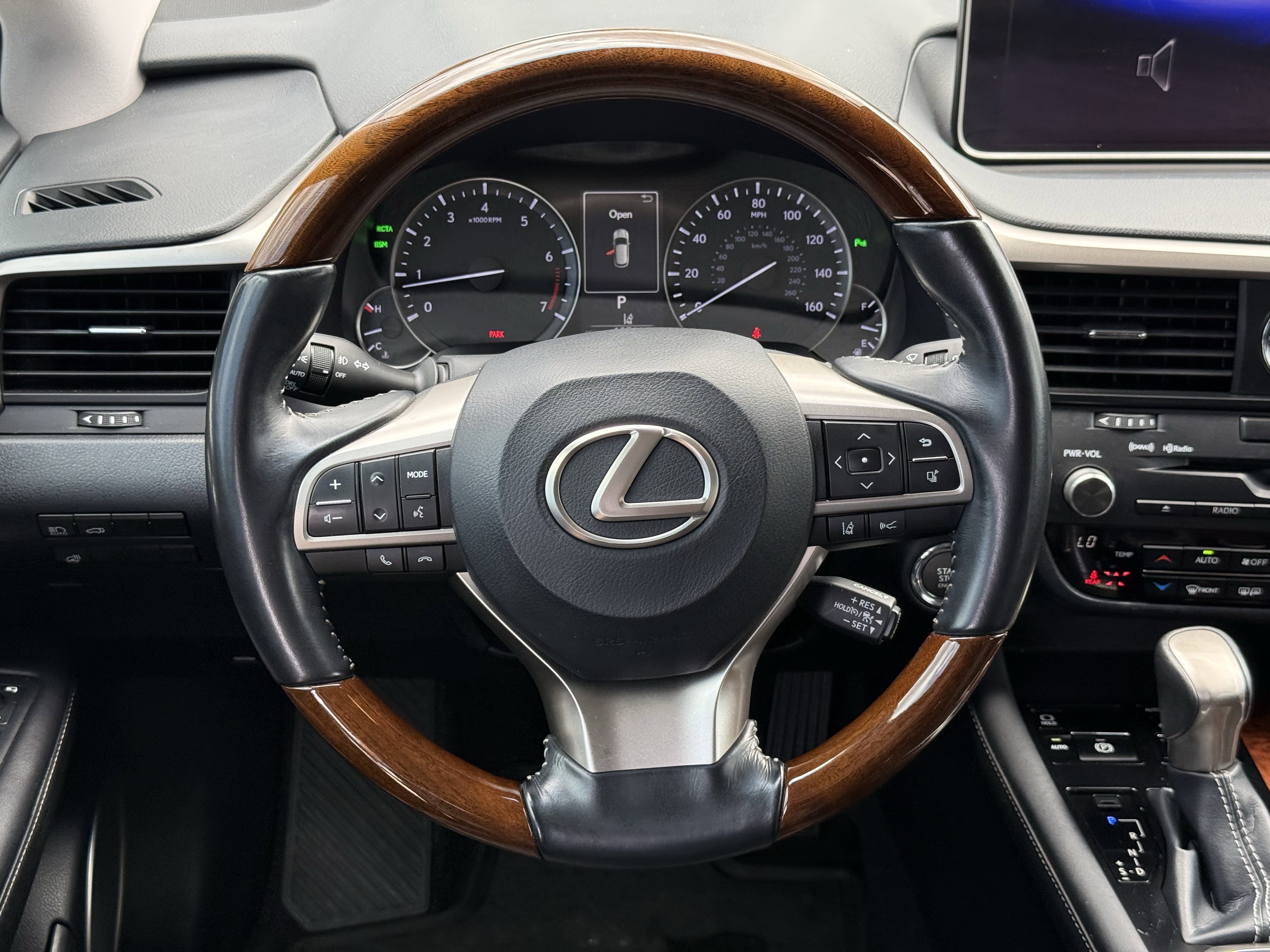 Used 2018 Silver Lexus RX 350L Premium image 14