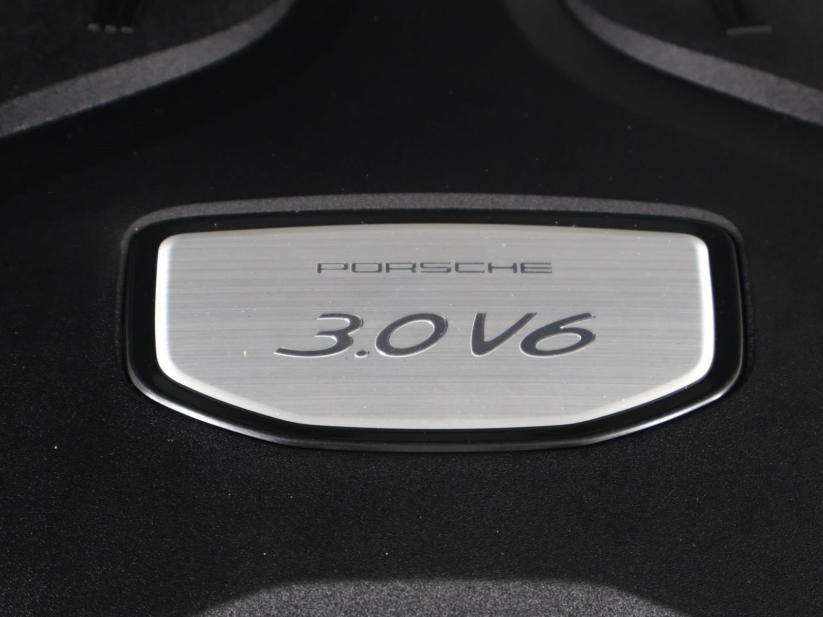 Certified Used 2023 Chalk Porsche  image 27