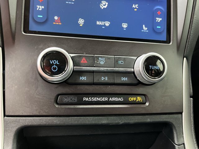 Used 2021 Rapid Red Metallic Tinted Clearcoat Ford SEL image 19