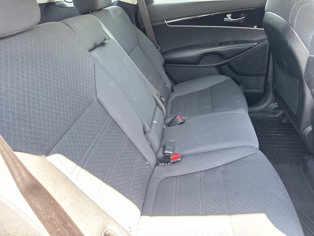 Used 2017 Titanium Silver Kia LX image 23