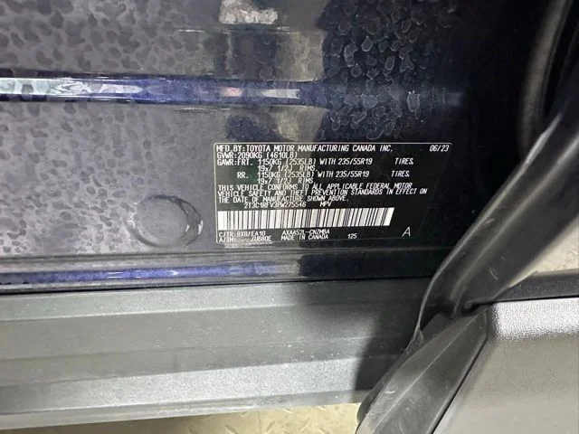 Used 2023 Blue Toyota XLE Premium image 33