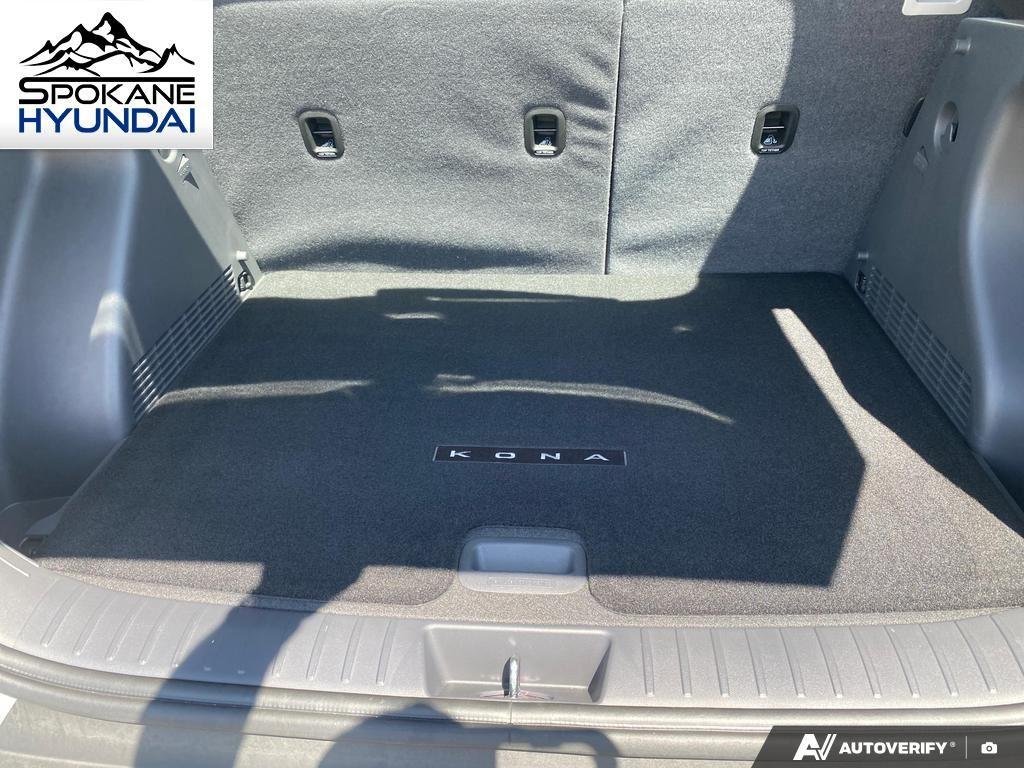 Used 2026 Mirage Green Hyundai SE image 15