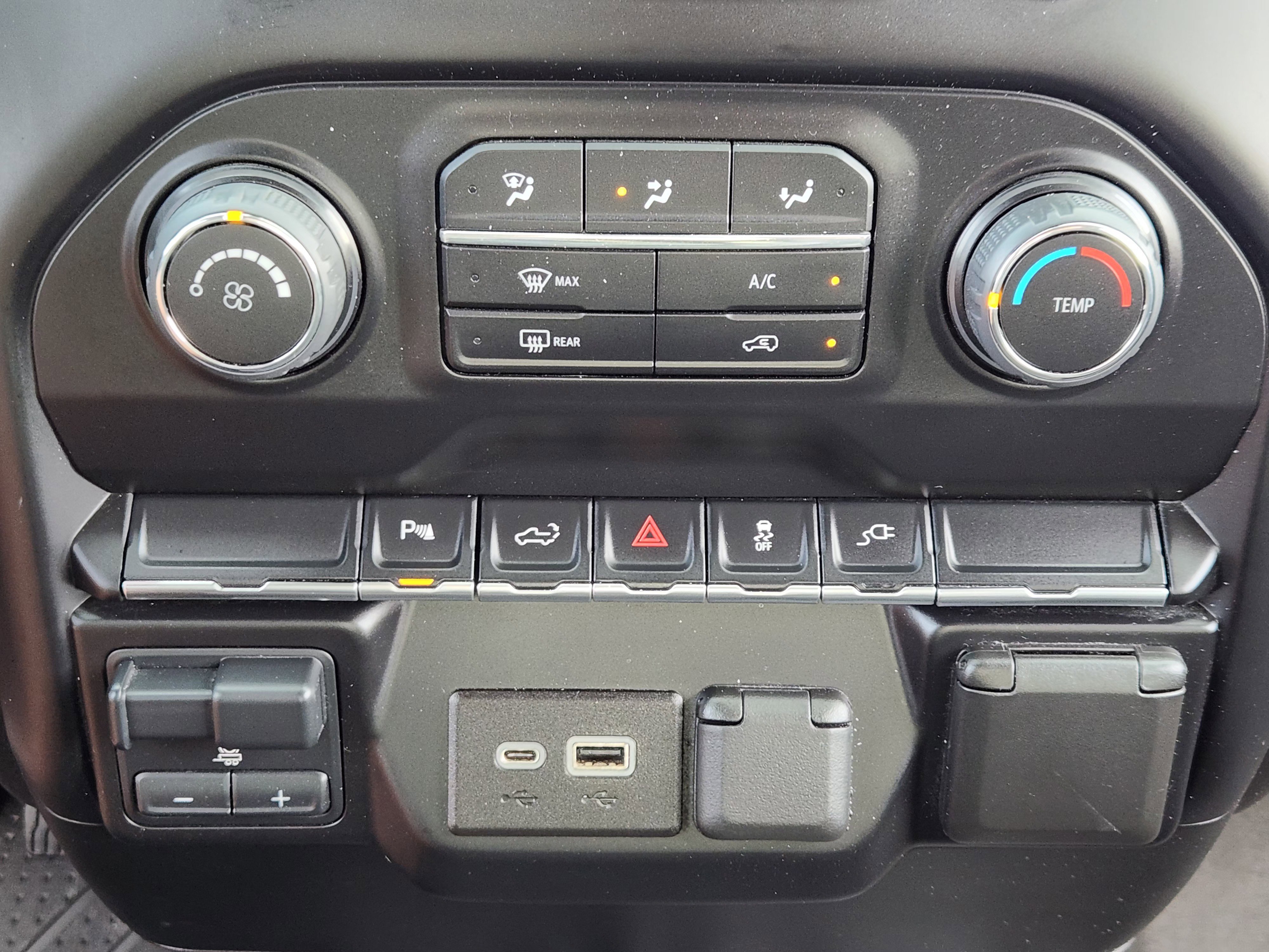 Used 2022 Summit White Chevrolet LT image 20
