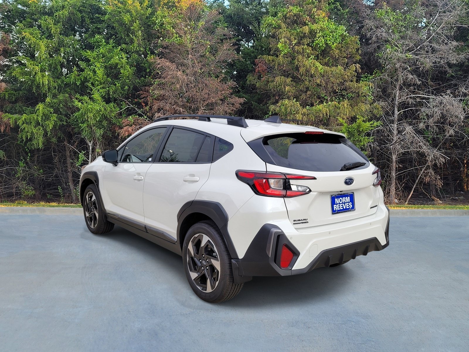 New 2026 CRYSTAL WHITE PEARL Subaru Limited image 18