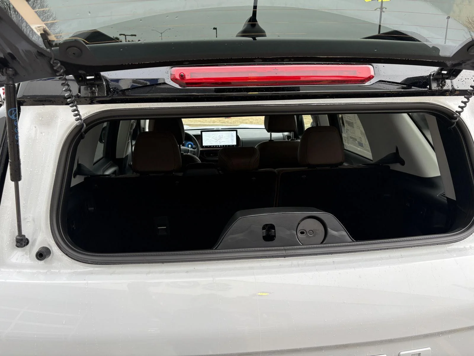New 2026 Oxford White Ford Outer Banks® image 21