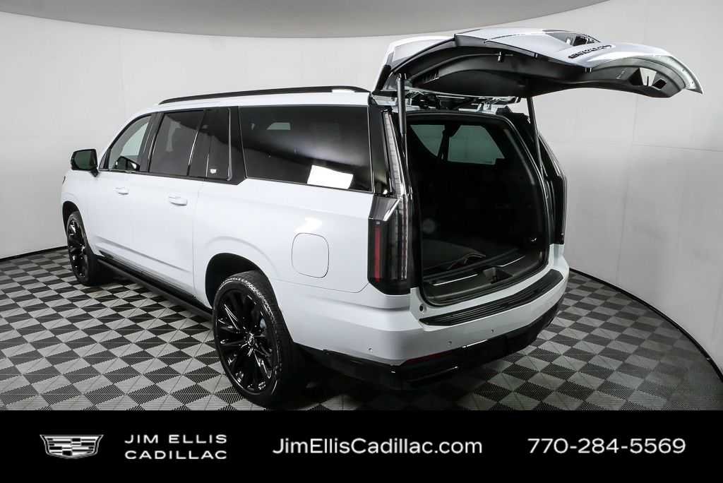 Used 2026 Vibrant White Tricoat Cadillac Platinum Sport image 35
