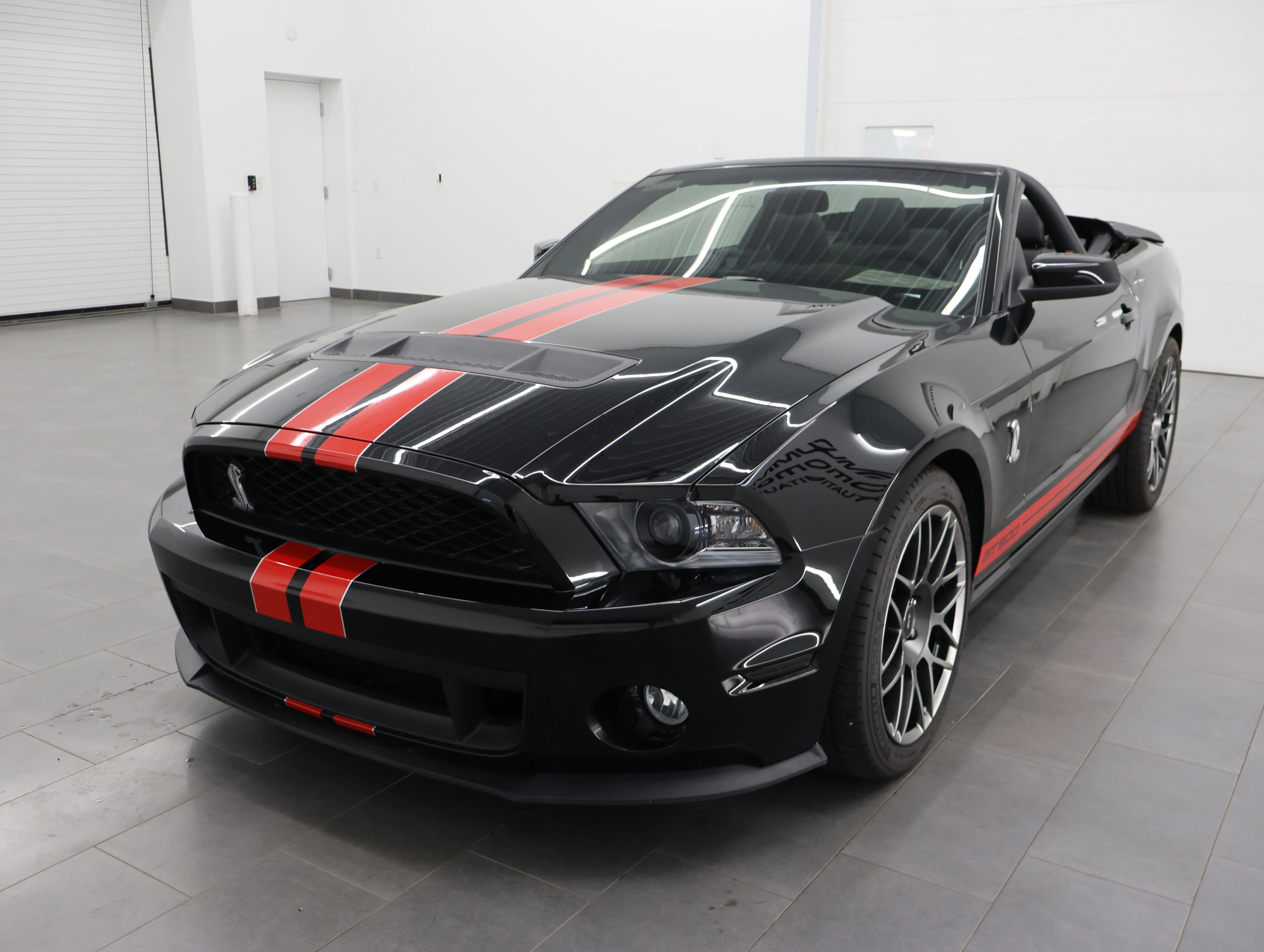 Used 2011 Black Ford Shelby GT500 image 58