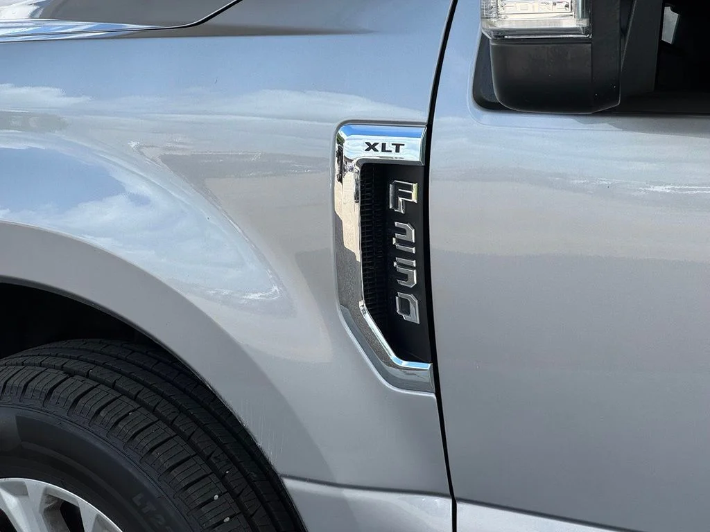 Used 2020 Silver Metallic Ford XLT image 5