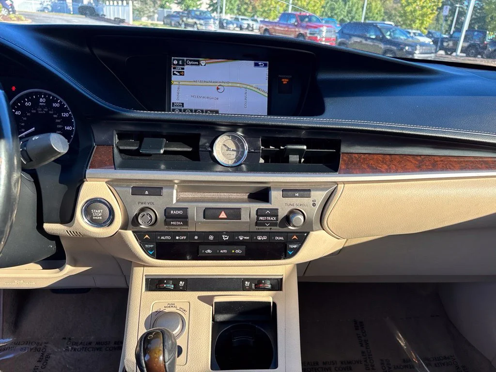 Used 2015 Black Lexus 350 image 11