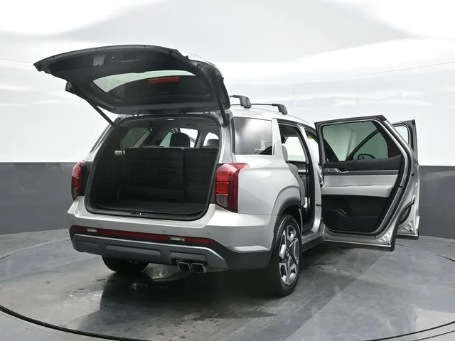Used 2024 Silver Hyundai SEL image 29